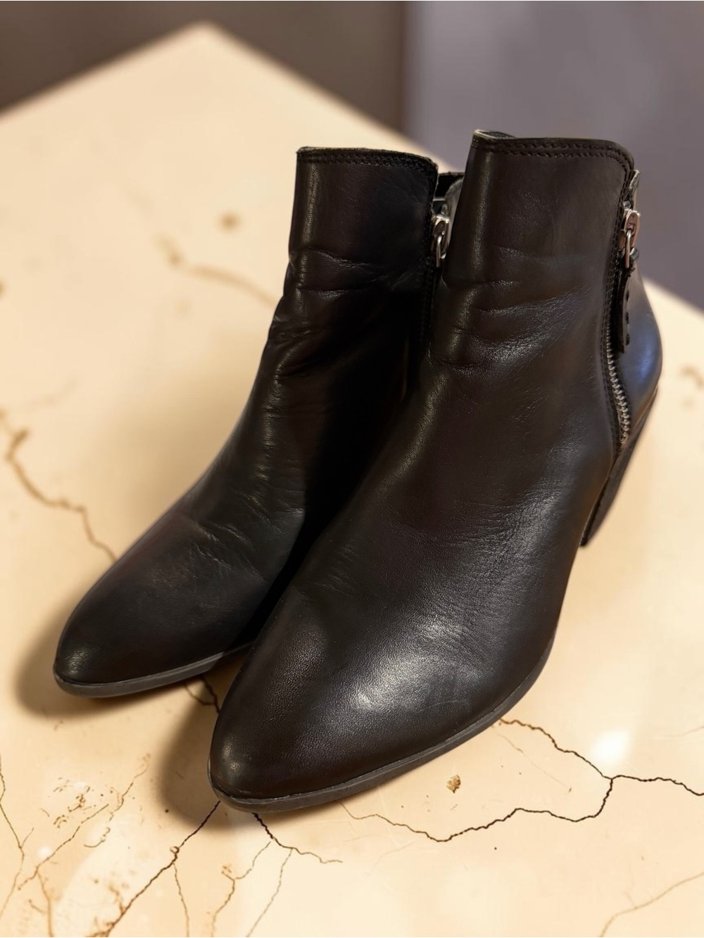 Frye Black Leather Side Zip Ankle Boots Block Heel Genuine Leather Booties
